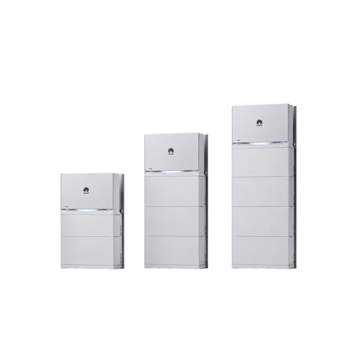 Composizione di presentazione con tre sistemi Huawei LUTERRA S2 di diversa altezza